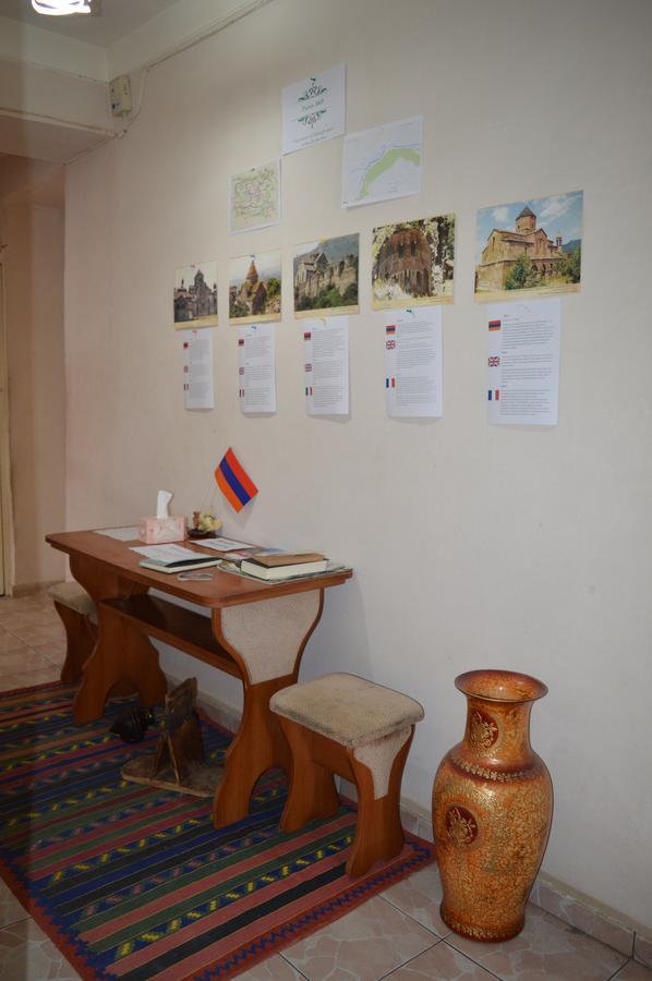 Parisis B&B In Alaverdi Exterior foto