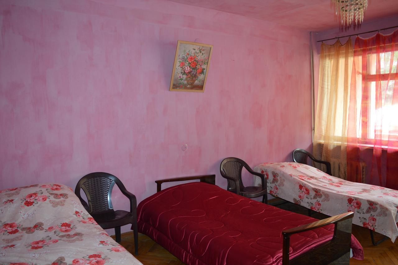 Parisis B&B In Alaverdi Exterior foto
