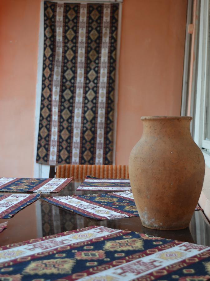 Parisis B&B In Alaverdi Exterior foto